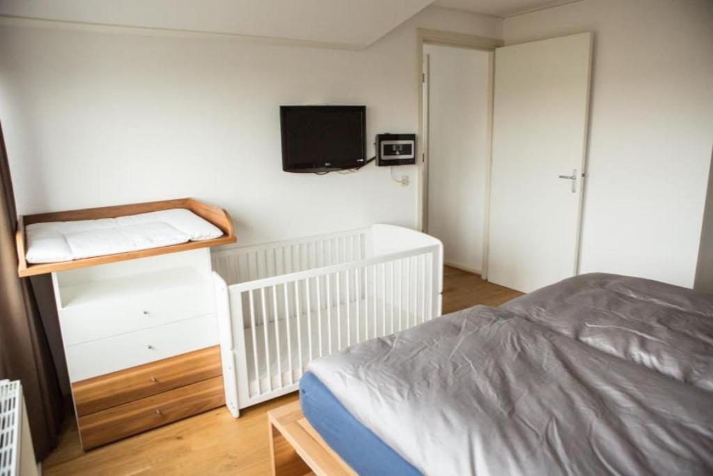 Weidevilla Xxxl Холум Екстериор снимка